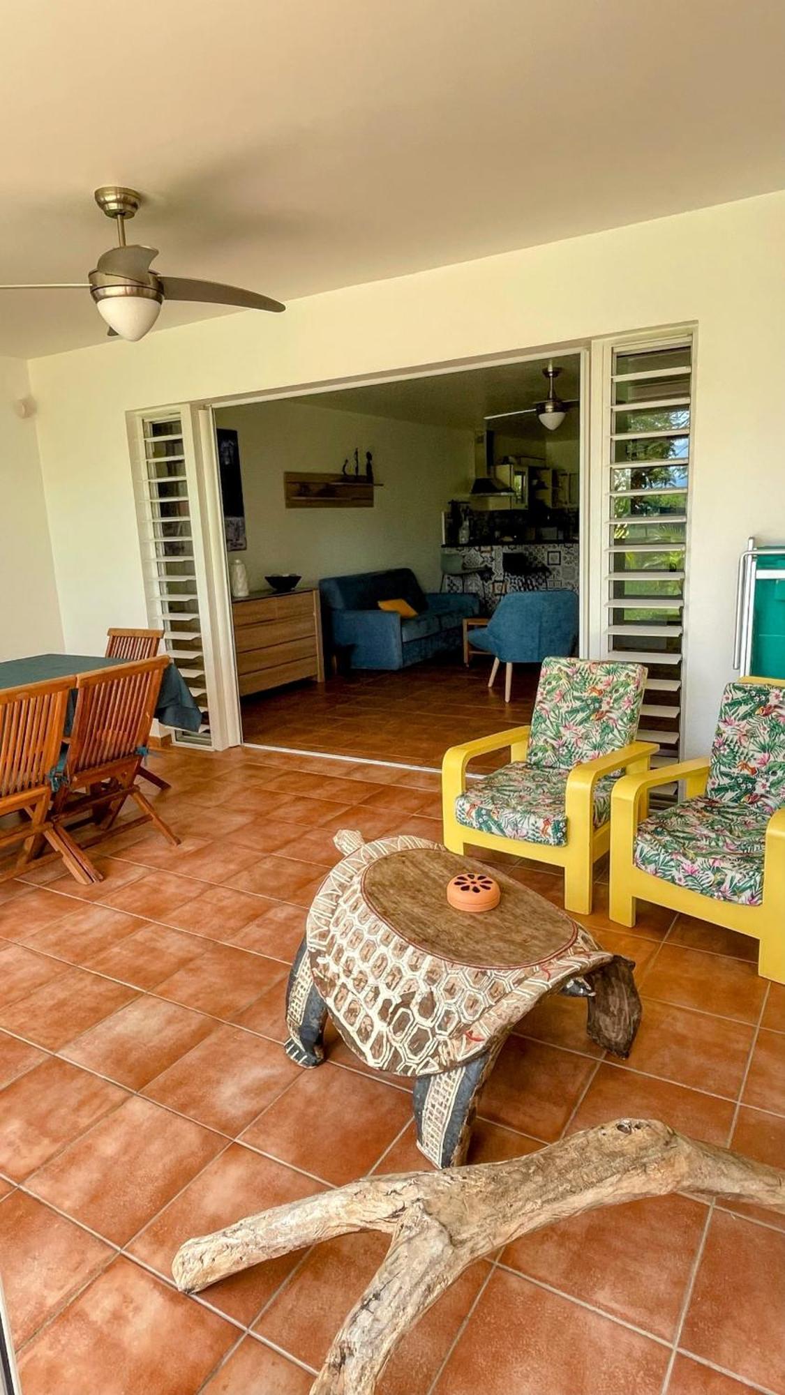 Cauris Lodge Du Marisol Vue Mer Acces Direct Plage Avec Citerne D Eau Le Gosier  Exteriör bild